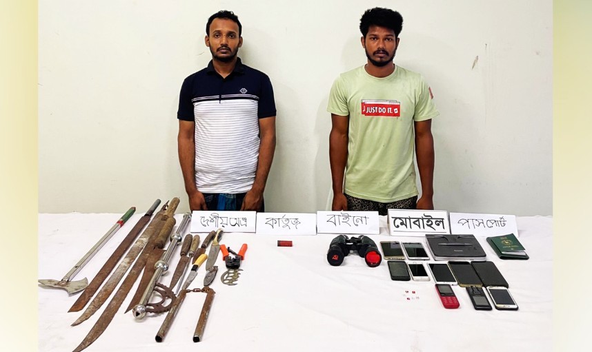 কুমিল্লার চৌদ্দগ্রামে সেনা বাহিনীর অভিযানে দুই শীর্ষ সন্ত্রাসী আটক